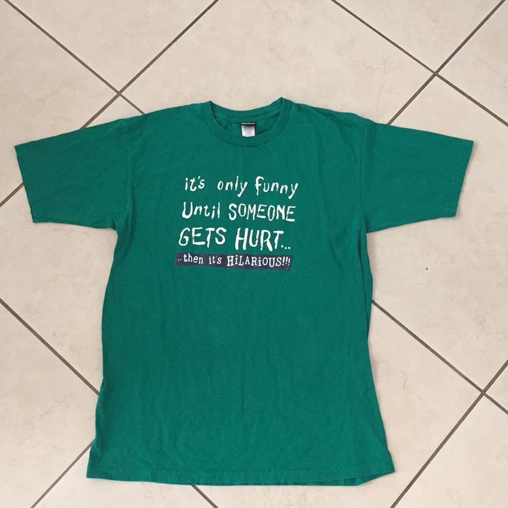 Hybrid Tees Funny Print T-shirt -L-
